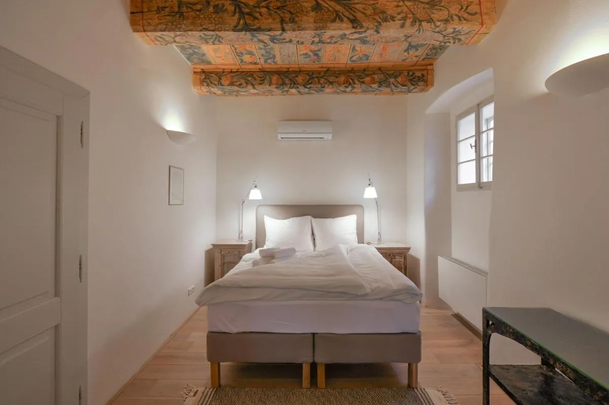 Image 1 of 18th CENTURY BAROQUE RESIDENCE