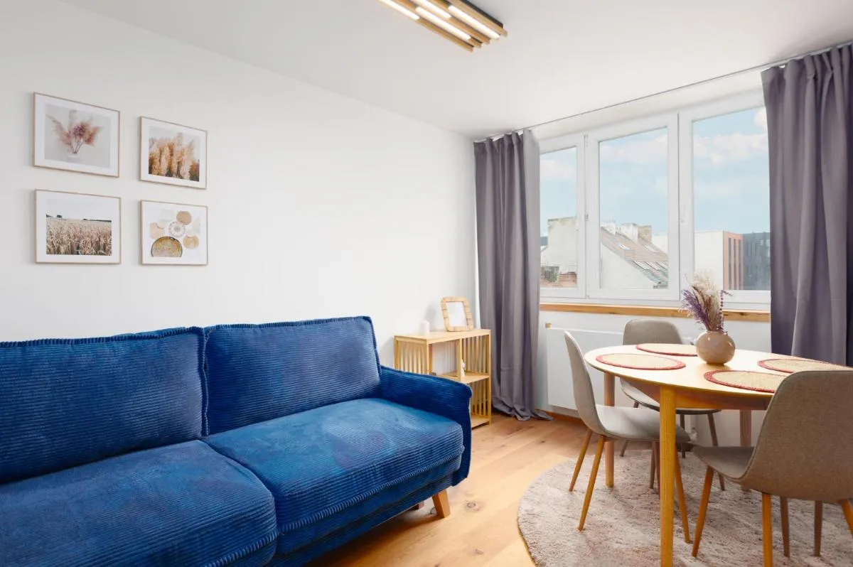 Image 3 of 2 rooms apartment with terrace and view