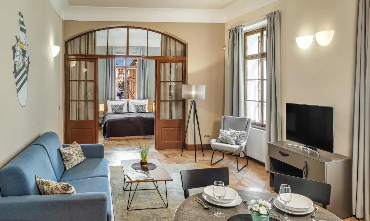 Image of 3 Epoques Apartments by Adrez