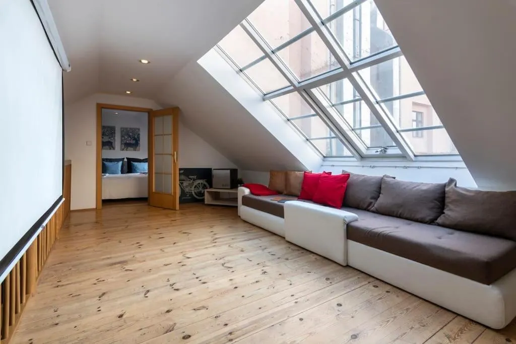 Image 3 of 5BD Duplex – Billiard – Home Cinema – Central