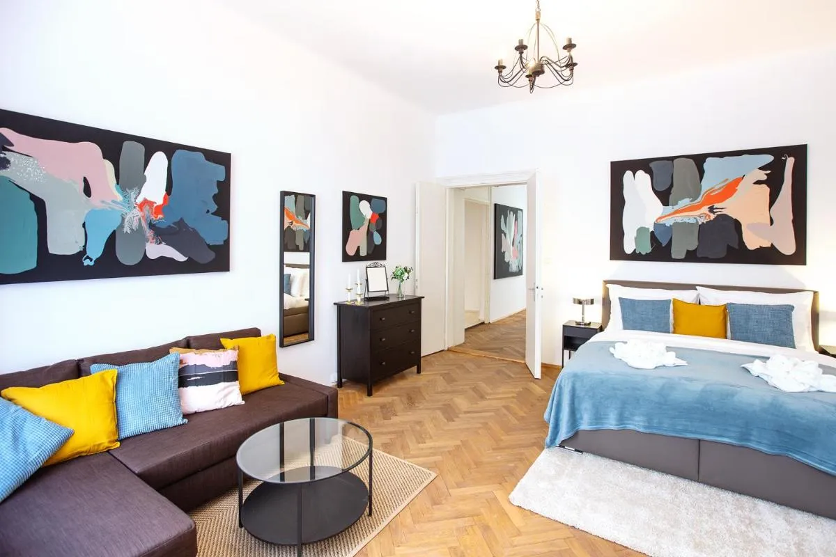Image 1 of 5BR 2BATH family APT 5mins to Wenceslas square