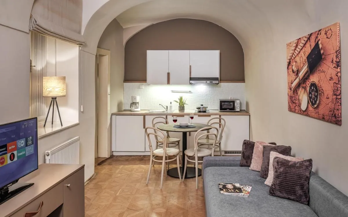 Image 3 of 6 Continents Apartments by Adrez