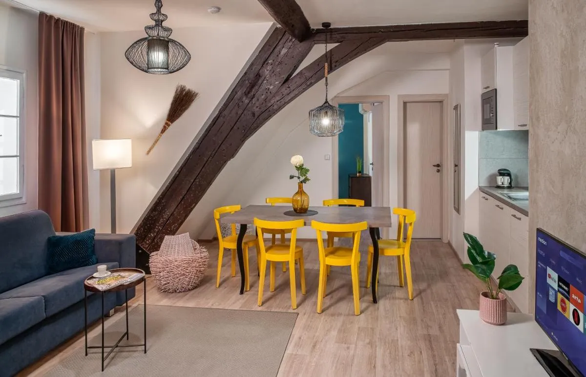 Image 3 of 7 Tales Apartments by Adrez
