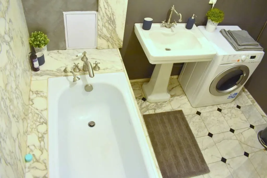 Image 6 of Airstay Prague : DeLuxe Apartment Old town