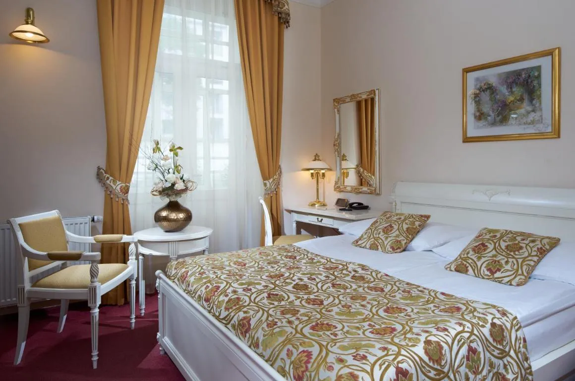 Image of Alqush Downtown Hotel