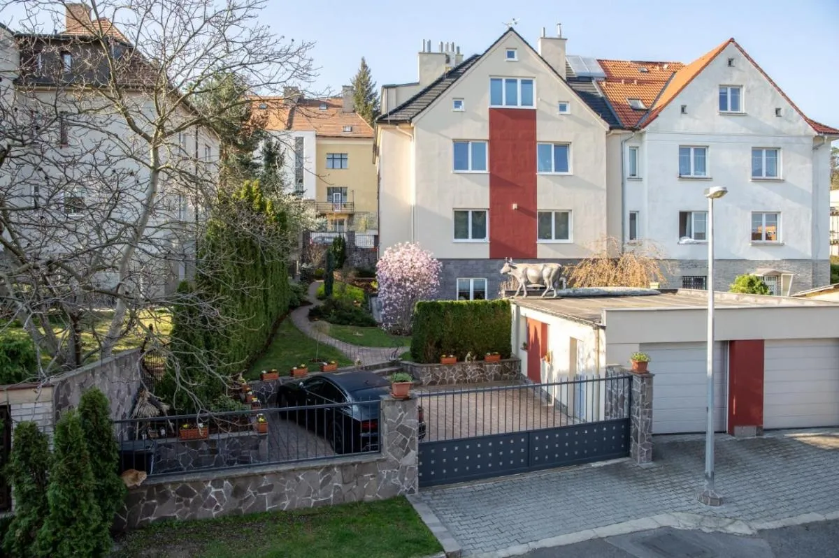 Image 5 of Apartmán 2+kk, 50 m2 v klidné lokalitě. 10 min od centra Prahy.