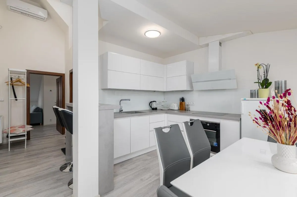 Image 3 of Apartment Cimburkova