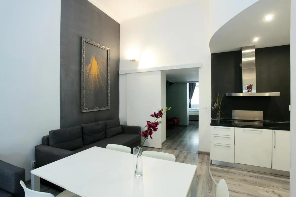 Image 1 of Apartment House – The Modern Flat