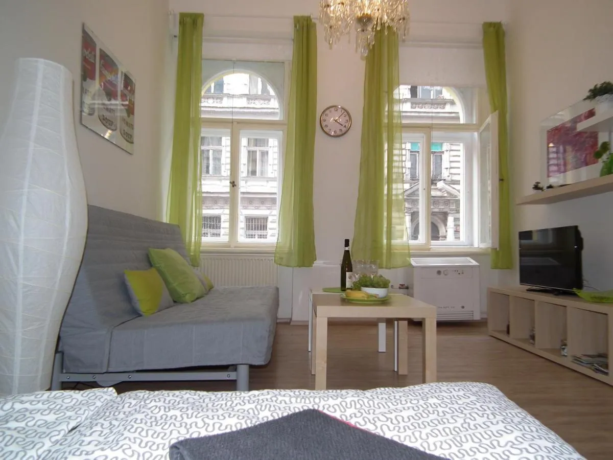 Image 4 of Apartment in the centre