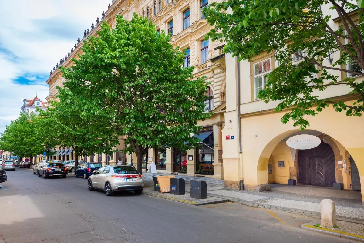Image 3 of Apartments Almandine