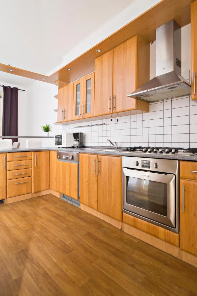 Image 3 of Apartments with 2 Bathrooms