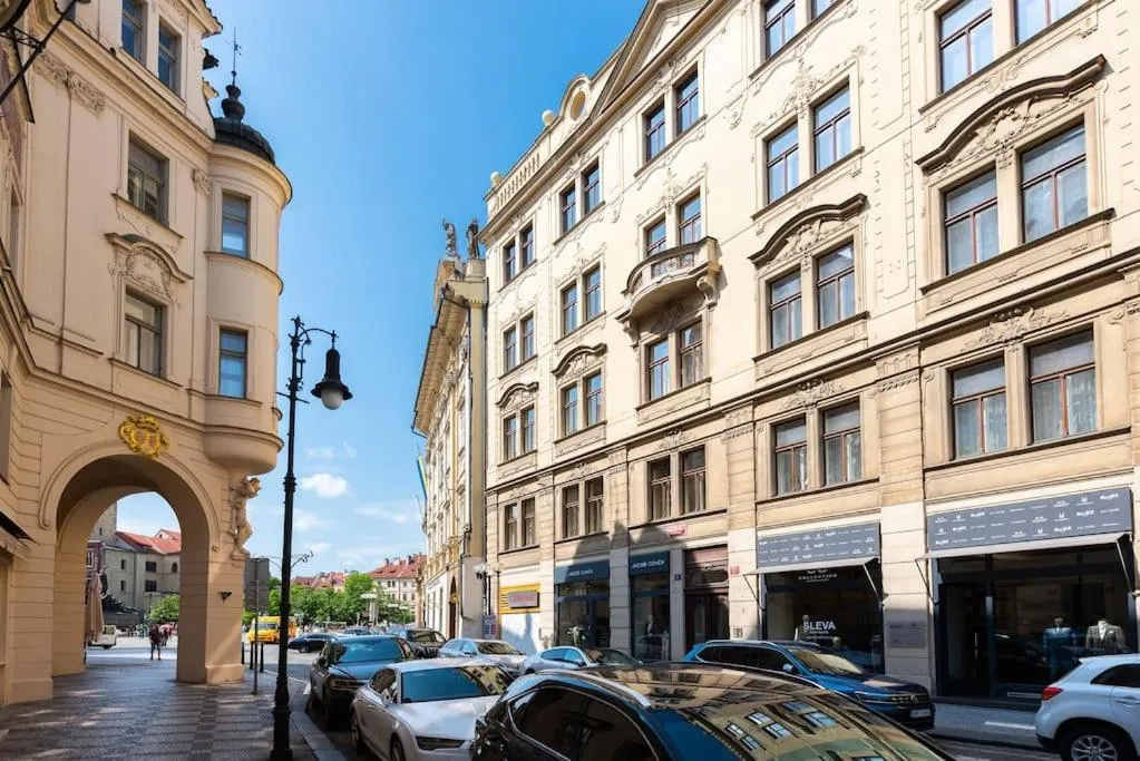 Image 5 of Astronomical Clock Apartment