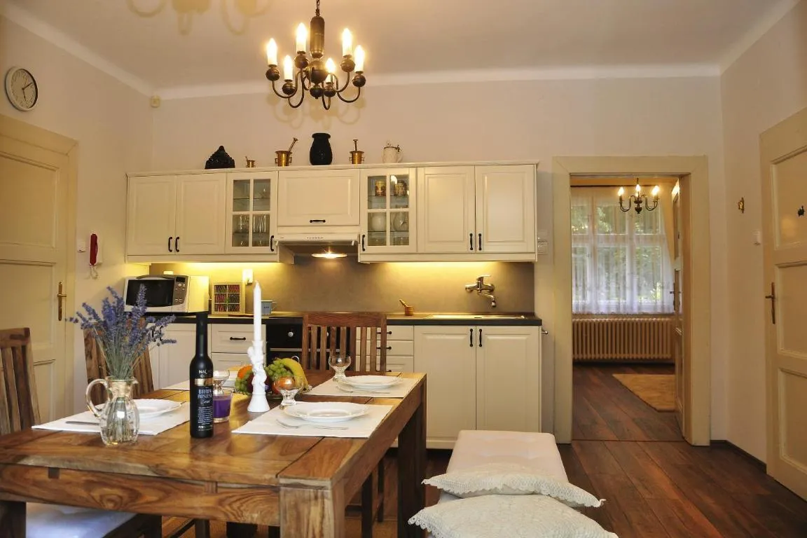 Image of Atmospheric Quiet Apartment