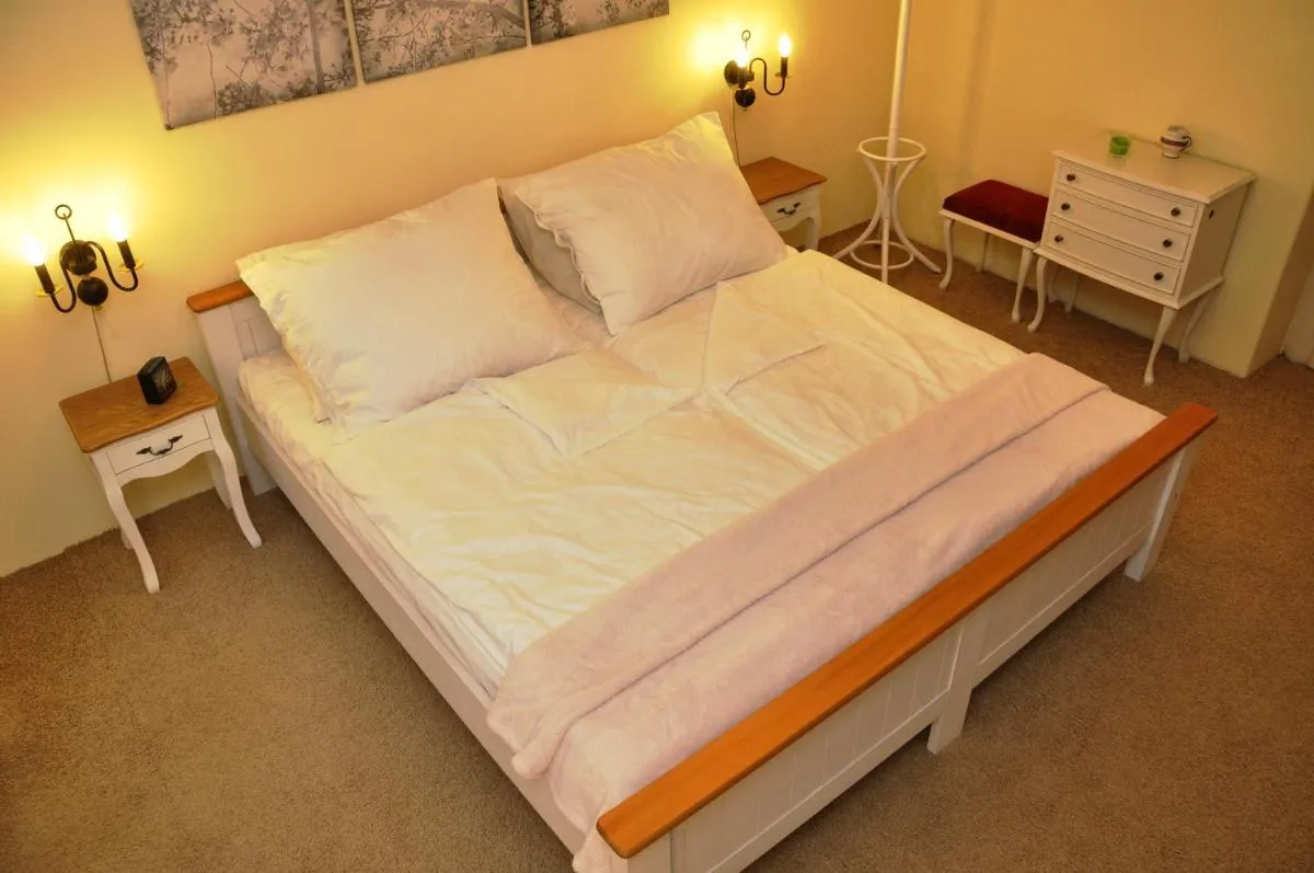 Image 6 of Atmospheric Quiet Apartment