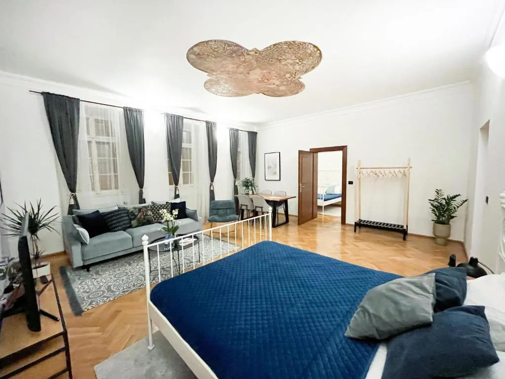 Image of Best Price & Location – Historic Square Residency