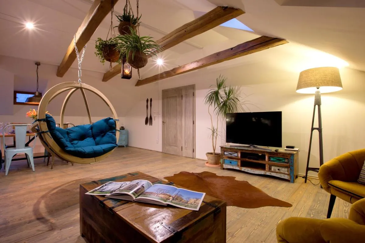 Image 3 of Bohemian Chic 2 Bedroom 2 Bathroom Loft with Hanging Chair
