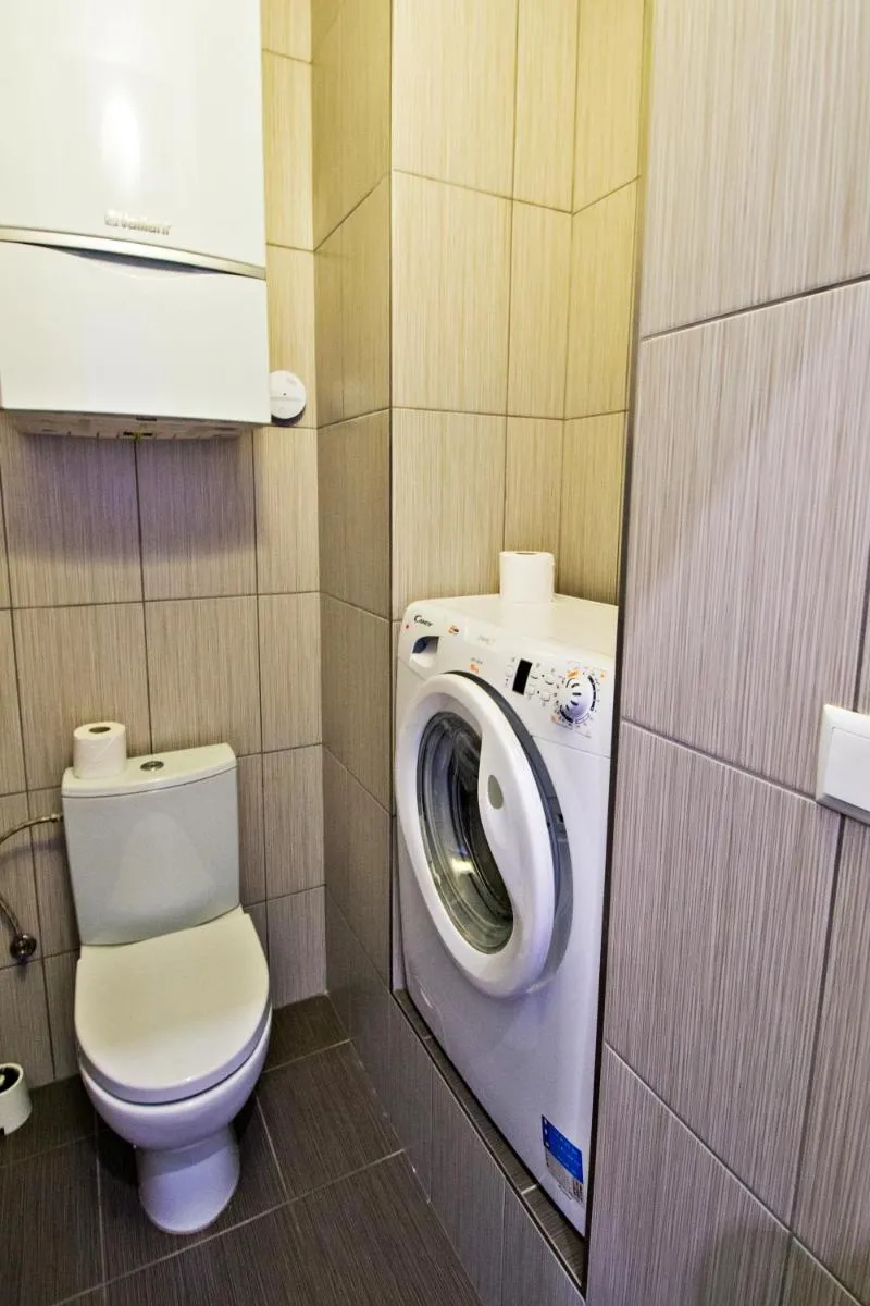 Image 3 of Business Class Ruterra Suite