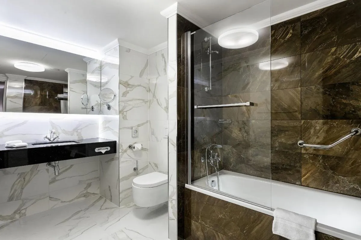 Image 2 of COSMOPOLITAN Hotel Prague