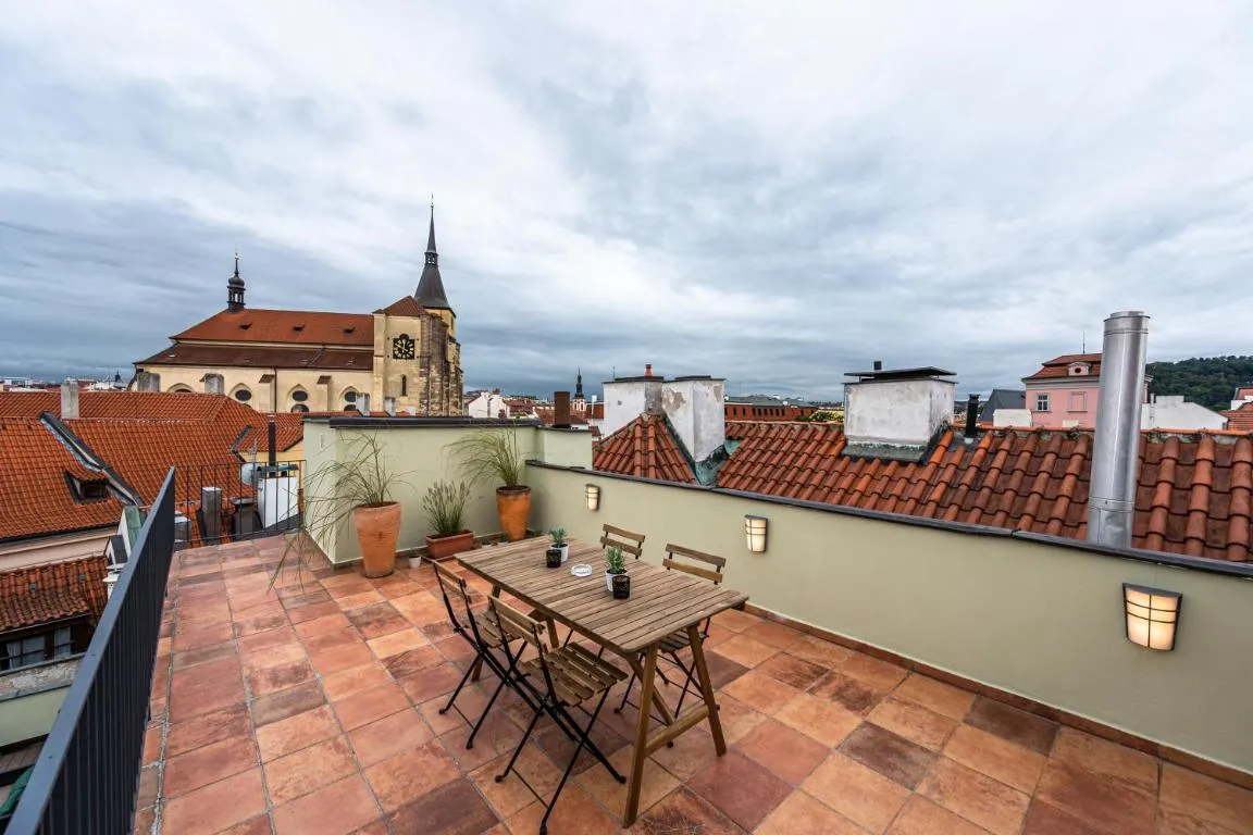 Image of Charles Apartments in Old Town
