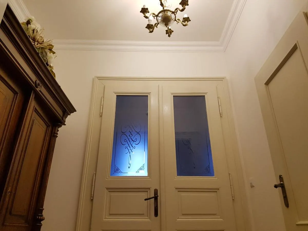 Image 6 of Charles apartment