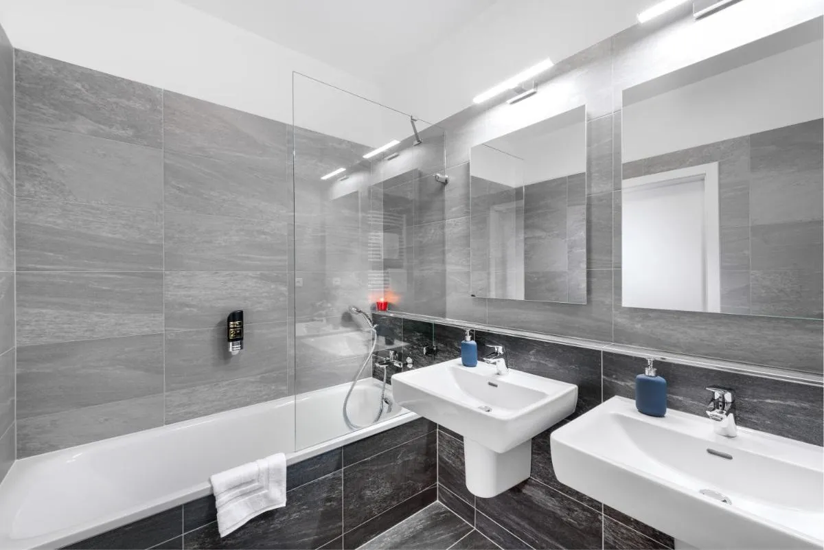 Image 3 of CityWest Apartments