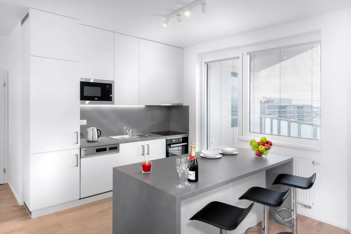 Image 4 of CityWest Apartments