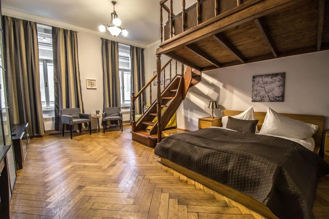 Image of Colonial Ruterra 2BDR Apartment