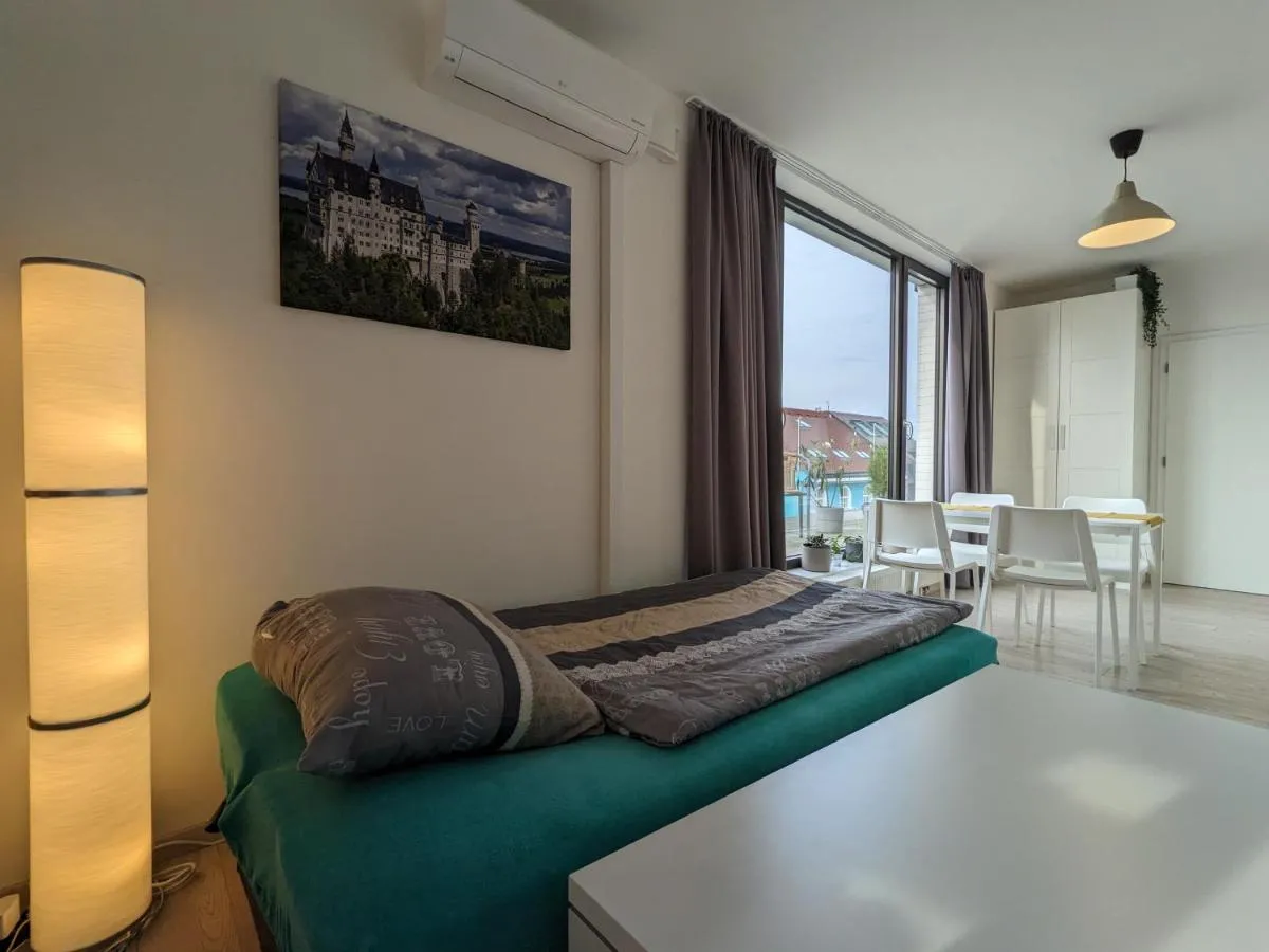 Image 1 of Cozy Apartment with Big Terrace in Central Prague – Karlín