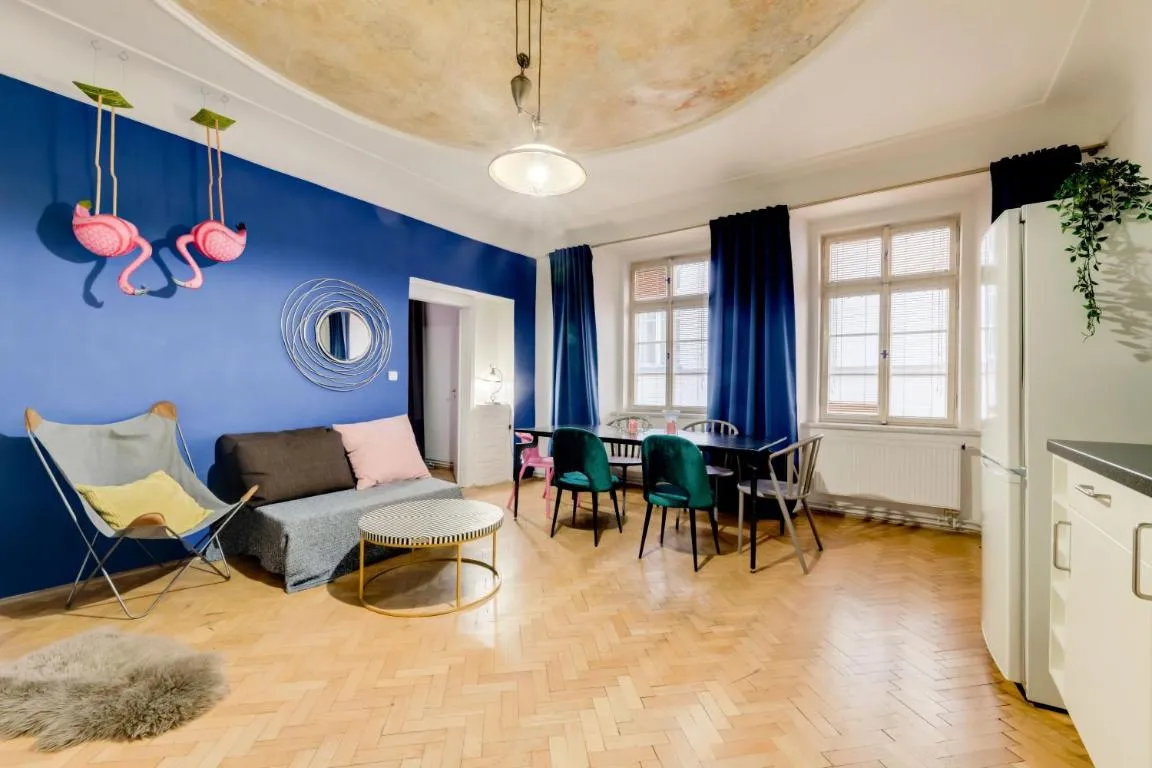 Image of Curiosity apartments