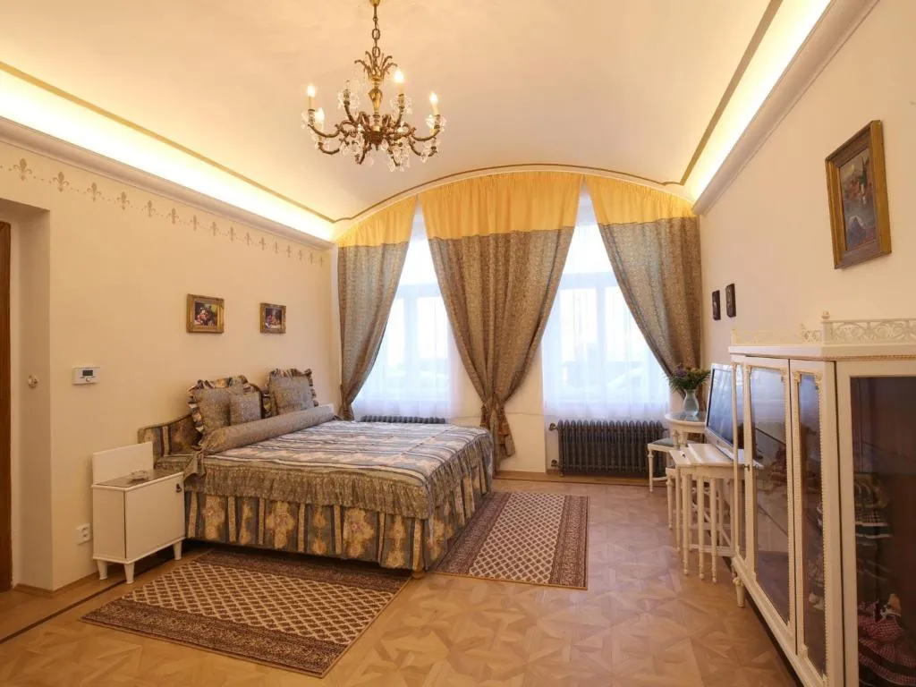 Image of Dalia B
