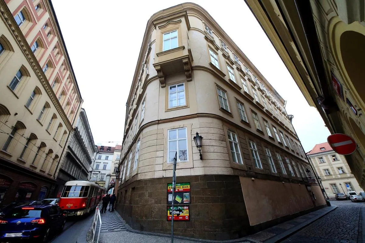 Image 5 of DeLuxe Apartment