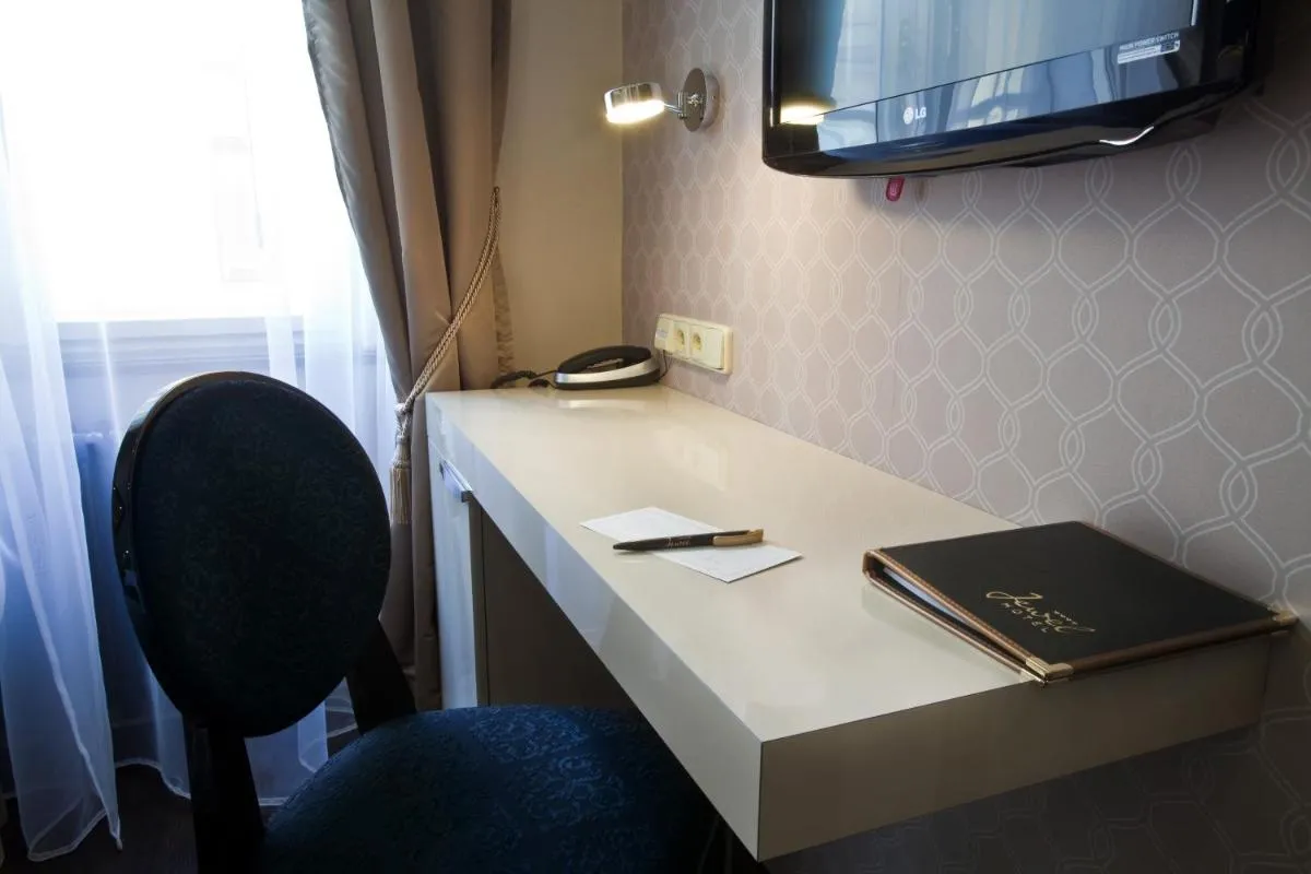 Image 6 of Design Hotel Jewel Prague