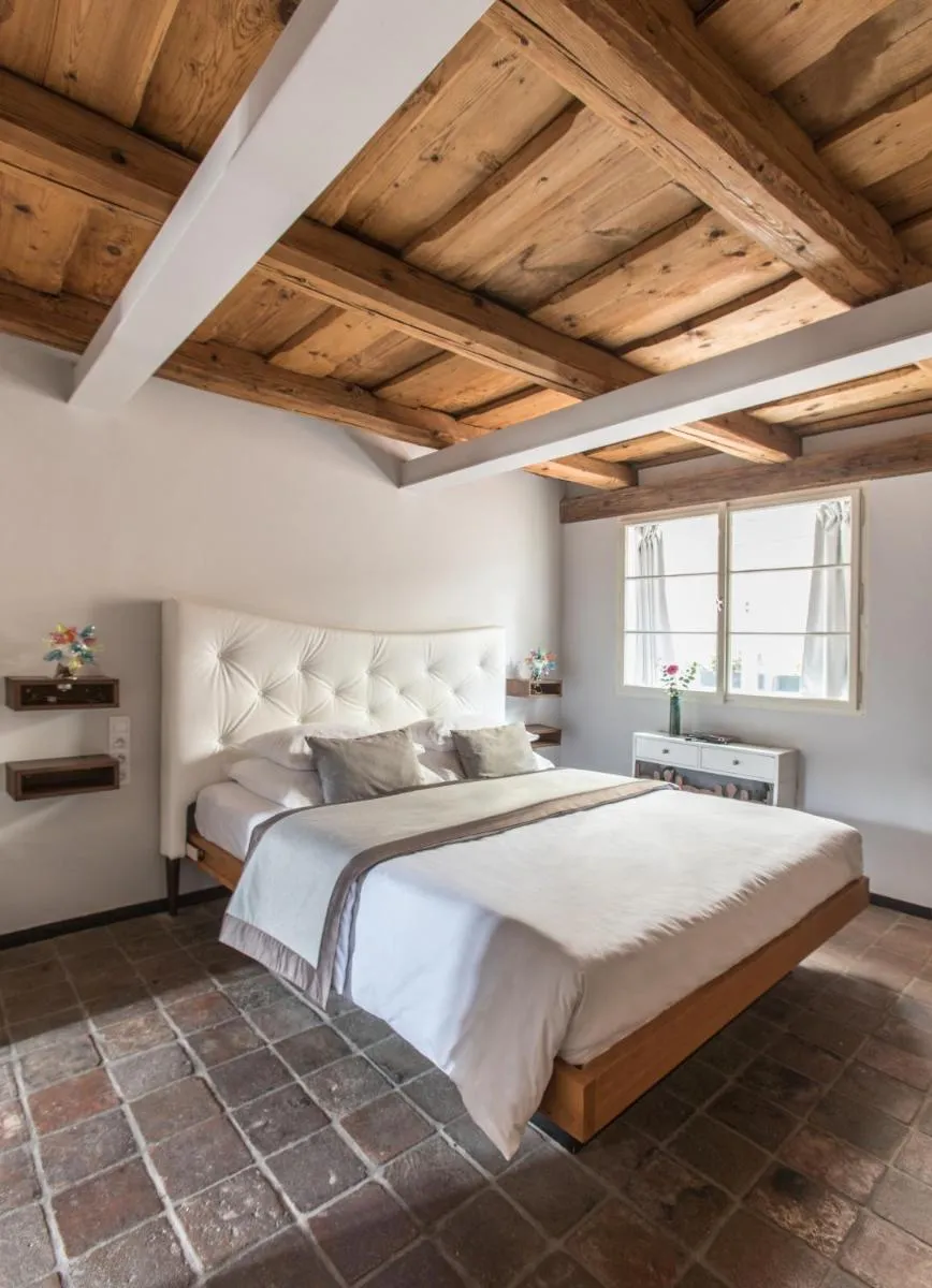 Image 3 of Design Hotel Neruda