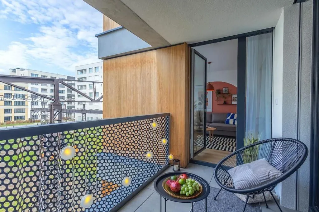 Image 1 of Design apartment • Balcony • Free Parking • Yoga • 10 mins to center