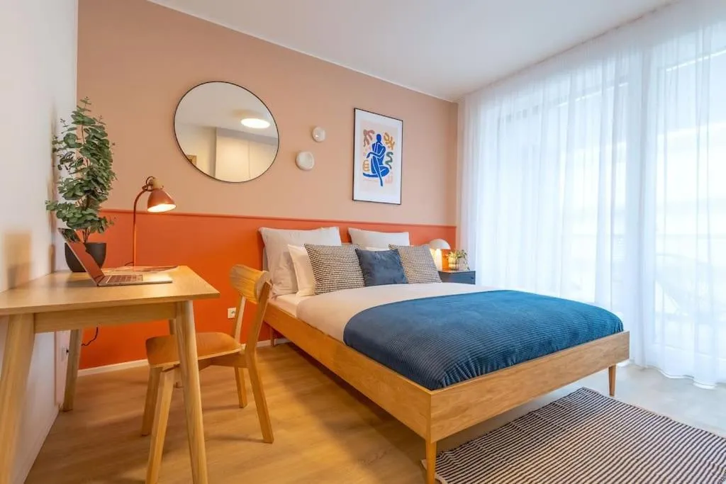 Image 2 of Design apartment • Balcony • Free Parking • Yoga • 10 mins to center