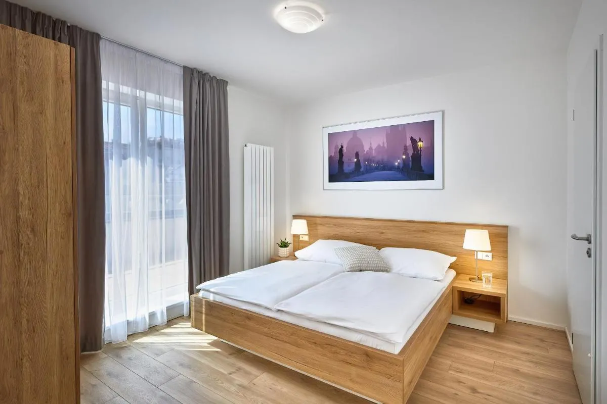 Image 2 of DownTown Suites Belohorska
