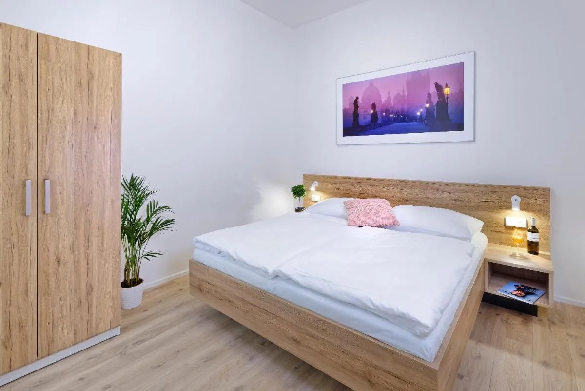 Image 5 of DownTown Suites Jugoslavska