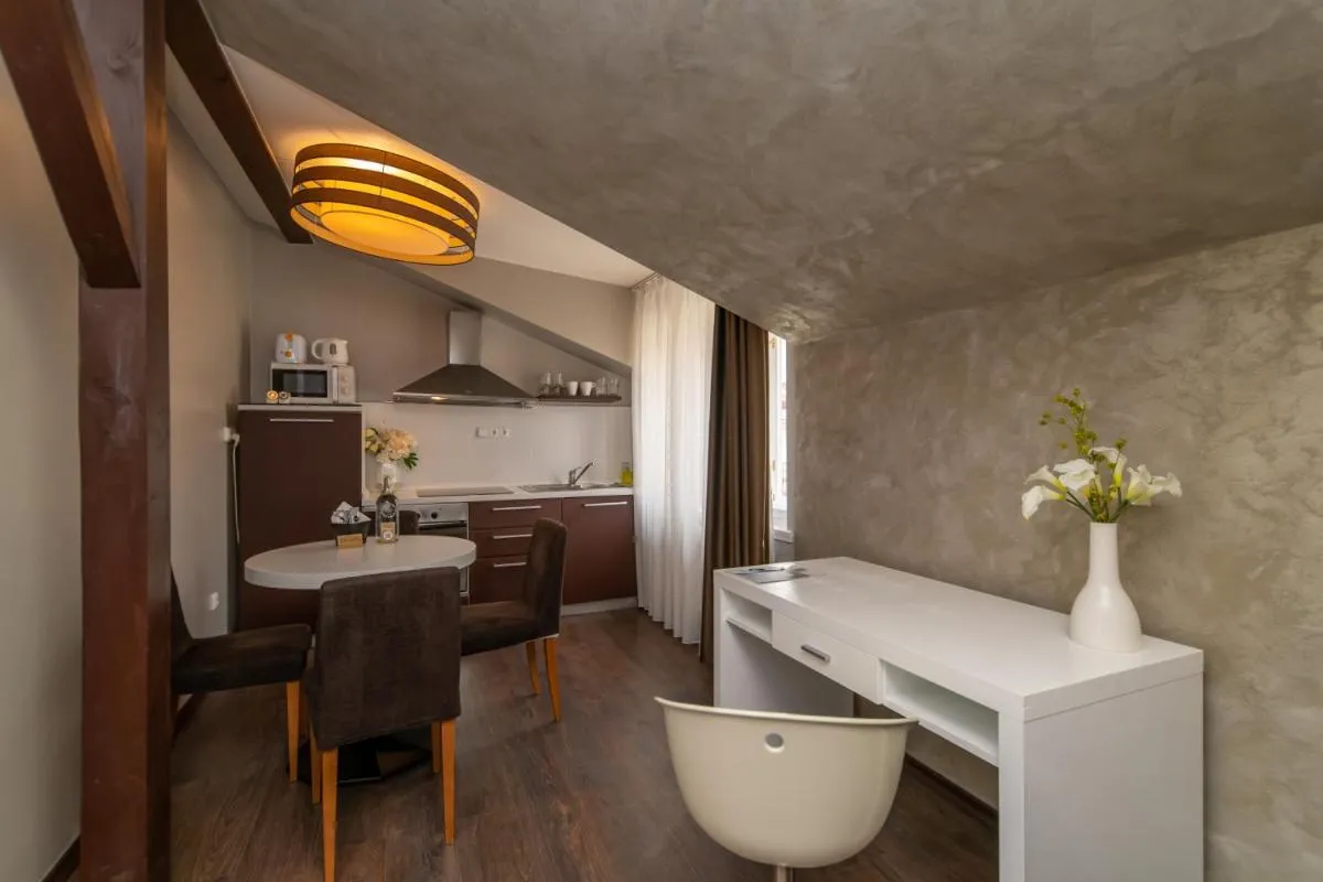 Image 2 of Emporio Prague Apartments
