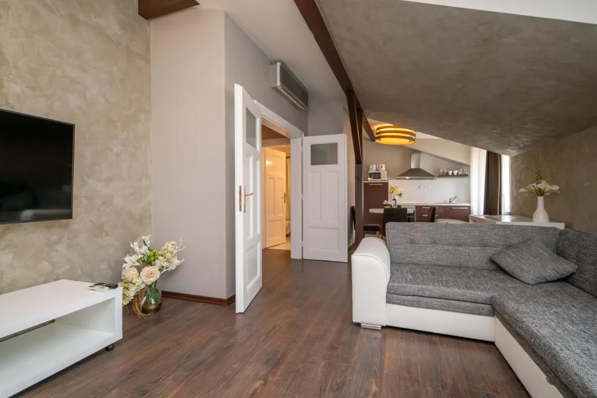 Image 3 of Emporio Prague Apartments