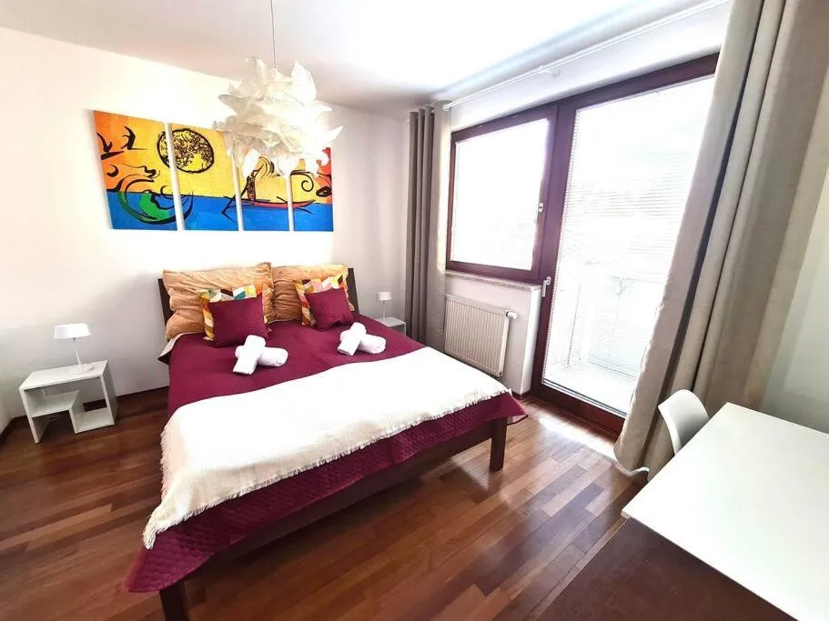 Image 1 of Entire Apartment, FREE PARKING, City Center 15 Minutes