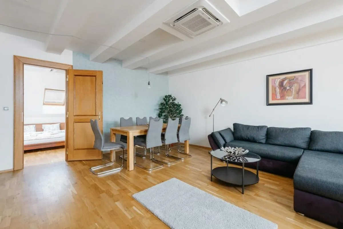 Image 1 of Exclusive Apt Central loc 2bdr Old Town ELI