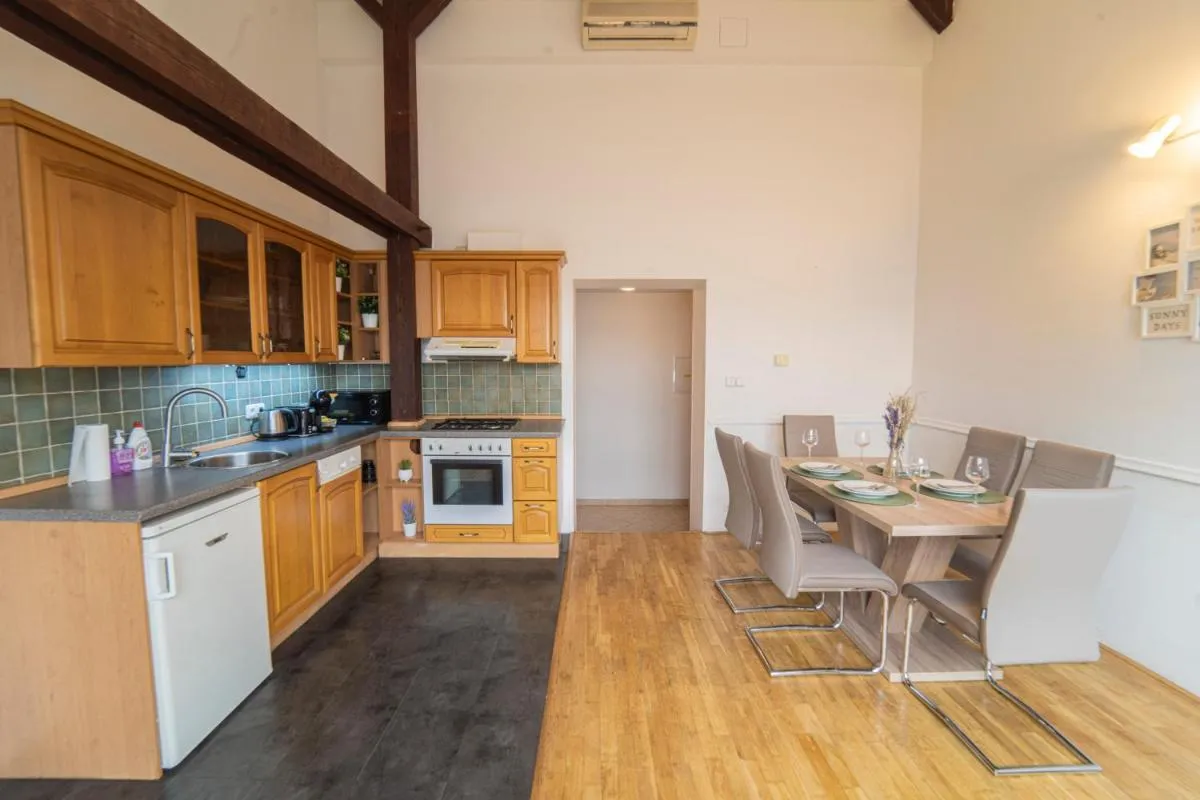 Image 5 of FREE PARKING- Cozy apartment in historical building center Prague