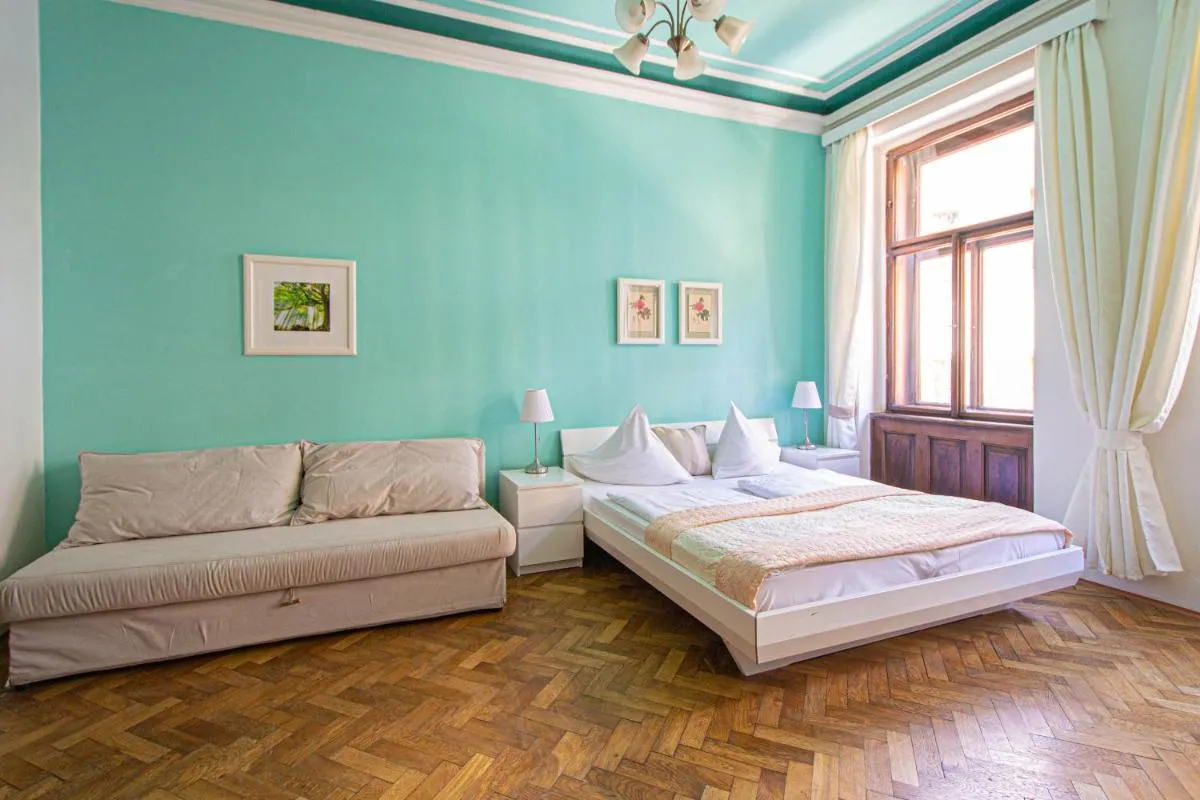 Image 4 of For celebrations spacious 3BDR apartment with balcony