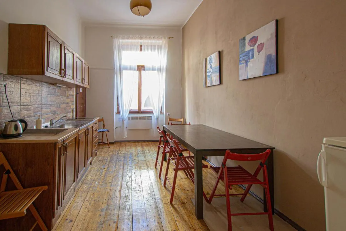 Image 1 of For celebrations spacious 3BDR apartment with balcony