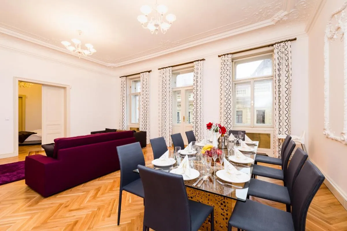 Image 2 of Grand Central Residence by TKC