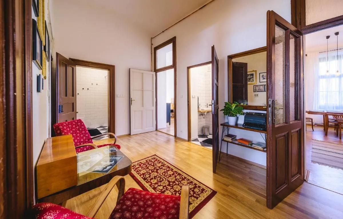 Image 4 of Harry Potter’s apartment in Prague center