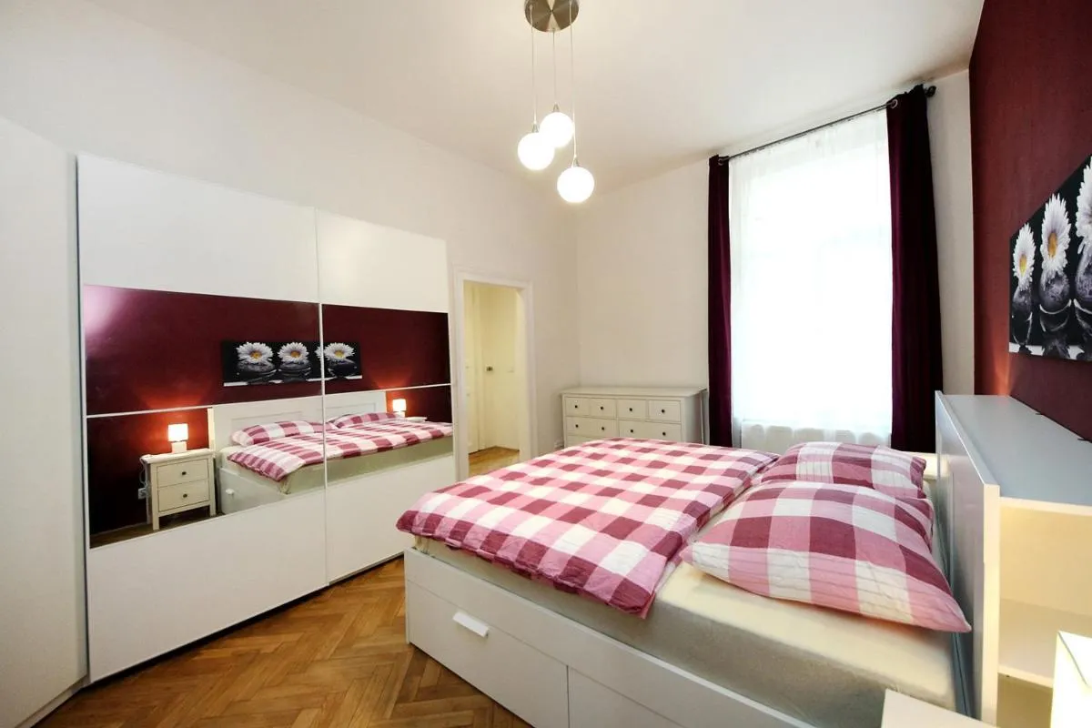 Image 1 of Historic Centre Apartments V