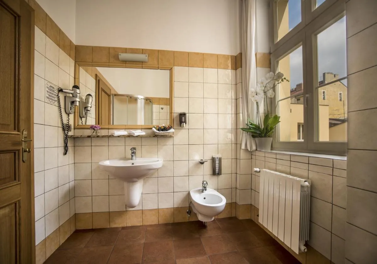 Image 2 of Hotel Caesar Prague