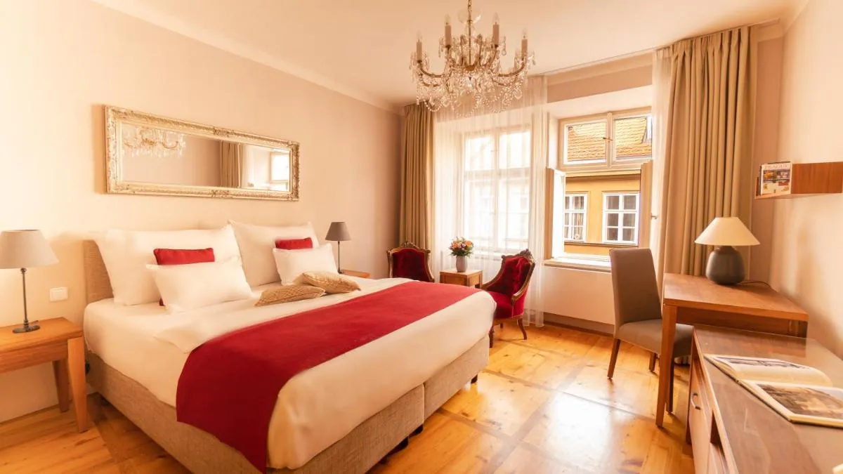 Image 1 of Hotel Golden Key Prague Castle