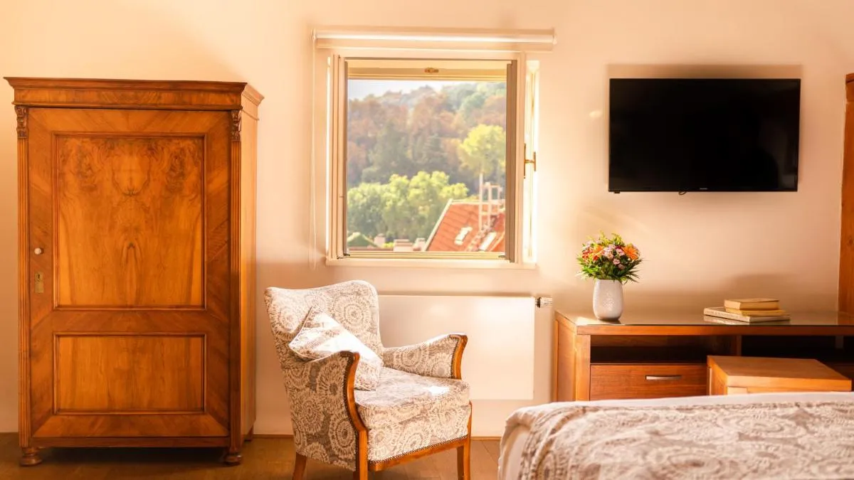 Image 2 of Hotel Golden Key Prague Castle